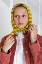 Load image into Gallery viewer, Bonté Elizabeth triangle stripe scarf Pine
