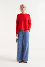 Load image into Gallery viewer, Compañia Fantastica Flared cut lightweight knit Red
