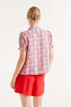 Load image into Gallery viewer, Compañia Fantastica Sugar print floral blouse Multi
