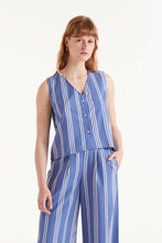 Load image into Gallery viewer, Compañia Fantastica Oxford cotton stripe top Blue White
