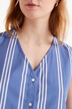 Load image into Gallery viewer, Compañia Fantastica Oxford cotton stripe top Blue White
