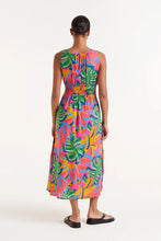 Load image into Gallery viewer, Compañia Fantastica Samba print dress Multi Fauna
