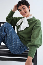 Load image into Gallery viewer, Compañia Fantastica Balloon sleeve knit Verde

