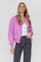 Load image into Gallery viewer, Numph Nuellinora bomber jacket Bodacious
