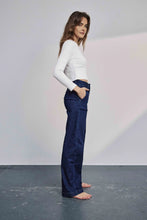Load image into Gallery viewer, Numph Amber wide leg trouser Dark Blue Denim
