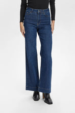 Load image into Gallery viewer, Numph Paris jeans long Dark Blue Denim
