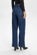 Load image into Gallery viewer, Numph Paris jeans long Dark Blue Denim
