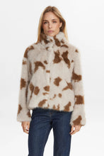Load image into Gallery viewer, Numph Arizona faux fur jacket Black Coffee
