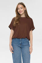Load image into Gallery viewer, Numph Leah blouson hem boxy top Chicory Coffee - CW CW 
