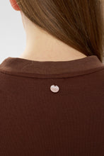 Load image into Gallery viewer, Numph Leah blouson hem boxy top Chicory Coffee - CW CW 
