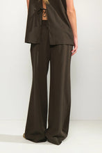 Load image into Gallery viewer, Numph Sonya pinstripe pants Black Coffee
