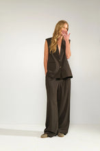 Load image into Gallery viewer, Numph Sonya pinstripe pants Black Coffee

