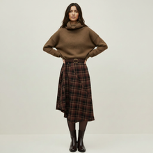 Load image into Gallery viewer, Artlove Aloria pure wool roll neck pullover Brown
