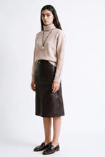 Load image into Gallery viewer, Artlove Aloria pure wool roll neck pullover Beige
