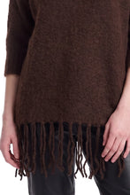 Load image into Gallery viewer, Artlove Flissae fringed hem knit Chocolate
