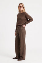 Load image into Gallery viewer, Artlove Ereane drawsting front tailored trouser Brown
