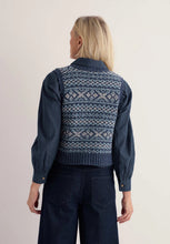 Load image into Gallery viewer, Seasalt Castwork merino vest Shingle Bay Maritime Mix
