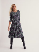 Load image into Gallery viewer, Seasalt April jersey dress Speckled Ditsy Mix
