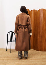Load image into Gallery viewer, FRNCH Labe trench style tailored coat Camel
