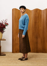 Load image into Gallery viewer, FRNCH Glaieul faux suede skirt Chocolate
