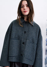 Load image into Gallery viewer, FRNCH Sheffield checkered detatchable scarf jacket Navy Grey
