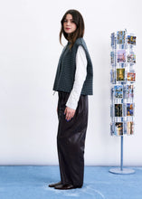 Load image into Gallery viewer, FRNCH Harrison checkered gilet Dark Navy Grey

