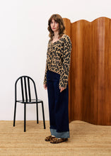 Load image into Gallery viewer, FRNCH Begonia print cardigan jacket Leopard
