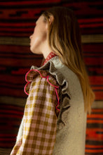 Load image into Gallery viewer, Bonté Della merino gilet Oyster
