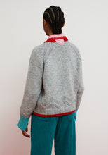 Load image into Gallery viewer, Dr.Bloom Serpentine highlight jumper Grey
