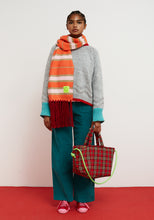 Load image into Gallery viewer, Dr.Bloom Serpentine highlight jumper Grey

