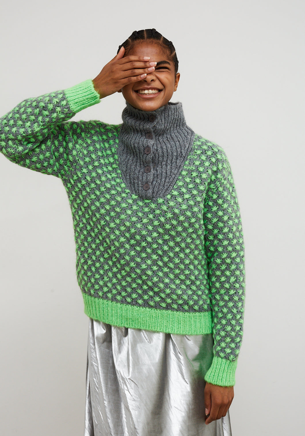 Dr Bloom Optimist button funnel neck knit Gris green