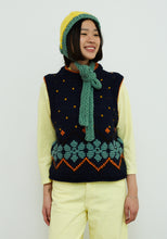 Load image into Gallery viewer, Dr Bloom Jumpy intarsia knit vest Azul
