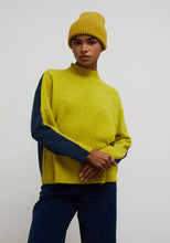 Load image into Gallery viewer, Dr. Bloom Jersey Twist Ochre
