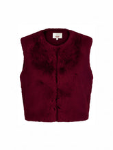 Load image into Gallery viewer, Nooki Edelweiss faux fur gilet Plum
