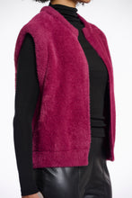 Load image into Gallery viewer, Rino &amp; Pelle Elona fluffy knit gilet Sugar Plum
