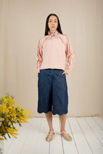 Load image into Gallery viewer, Bonté Fleur frill detail sweat Rosewater
