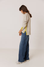 Load image into Gallery viewer, Indi &amp; Cold Colour block jumper Grey Apple

