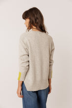 Load image into Gallery viewer, Indi &amp; Cold Colour block jumper Grey Apple
