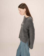 Load image into Gallery viewer, Grace &amp; Mila Saints slogan knit Anthracite
