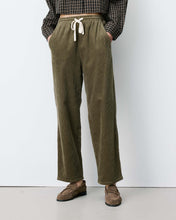 Load image into Gallery viewer, Grace &amp; Mila Libert corduroy trouser Khaki
