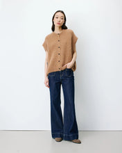 Load image into Gallery viewer, Grace &amp; Mila Addison oversized knit waistcoat Camel
