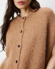 Load image into Gallery viewer, Grace &amp; Mila Addison oversized knit waistcoat Camel
