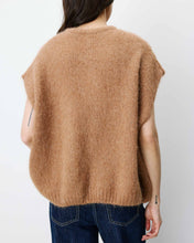 Load image into Gallery viewer, Grace &amp; Mila Addison oversized knit waistcoat Camel
