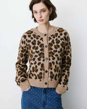 Load image into Gallery viewer, Grace &amp; Mila Agnes jacquard knit cardigan Leo
