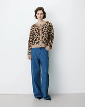 Load image into Gallery viewer, Grace &amp; Mila Agnes jacquard knit cardigan Leo
