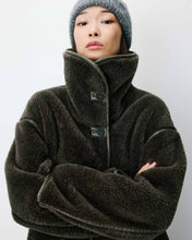 Load image into Gallery viewer, Grace &amp; Mila Amelio faux fur coat with oversized button Khaki

