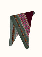 Load image into Gallery viewer, Eribe Fairisle merino neckerchief Tyrian Thistle
