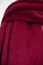 Load image into Gallery viewer, Rino &amp; Pelle Gella fringed end scarf Sugar Plum
