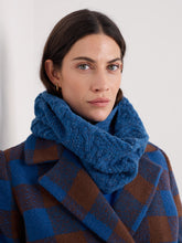 Load image into Gallery viewer, Seasalt Handweaver snood Jetty
