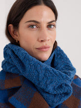 Load image into Gallery viewer, Seasalt Handweaver snood Jetty
